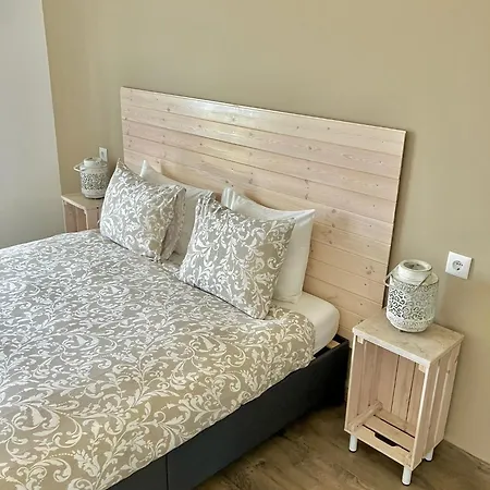 The Globetrotter's Bed & Breakfast 3*